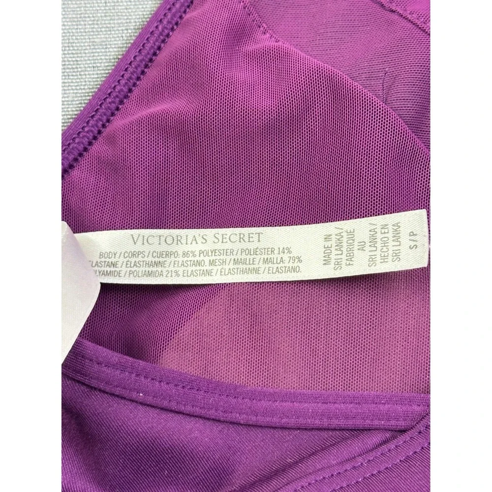 Victoria Sport Victorias Secret Purple Strappy Cage Back‎ Mesh Sports Bra Small